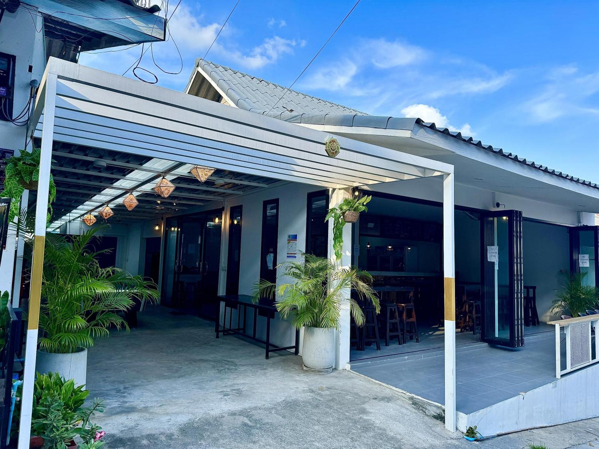 Eclipse Hostel And Bar Haad Rin Esterno foto