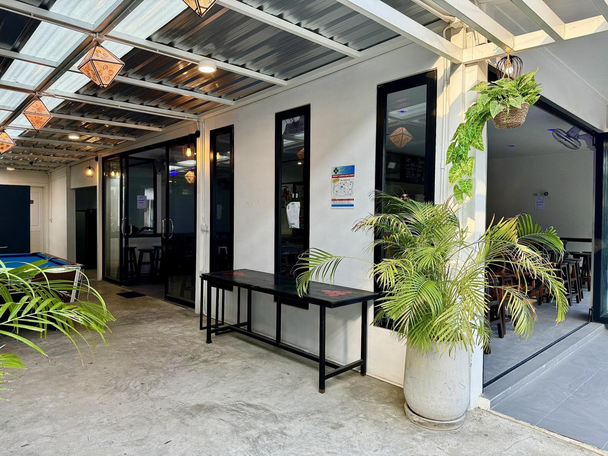 Eclipse Hostel And Bar Haad Rin Esterno foto